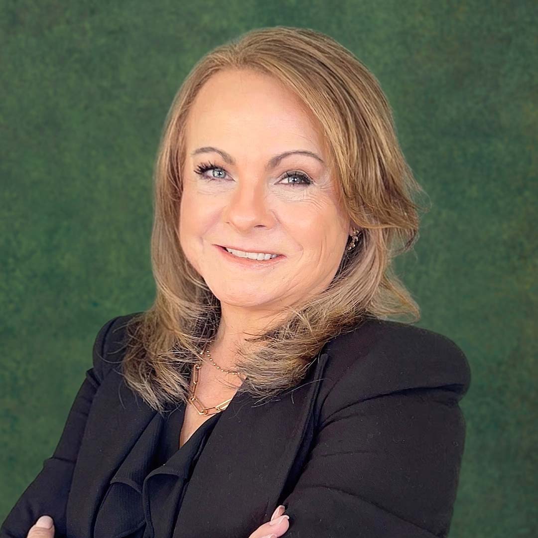 Debbie Meythaler headshot