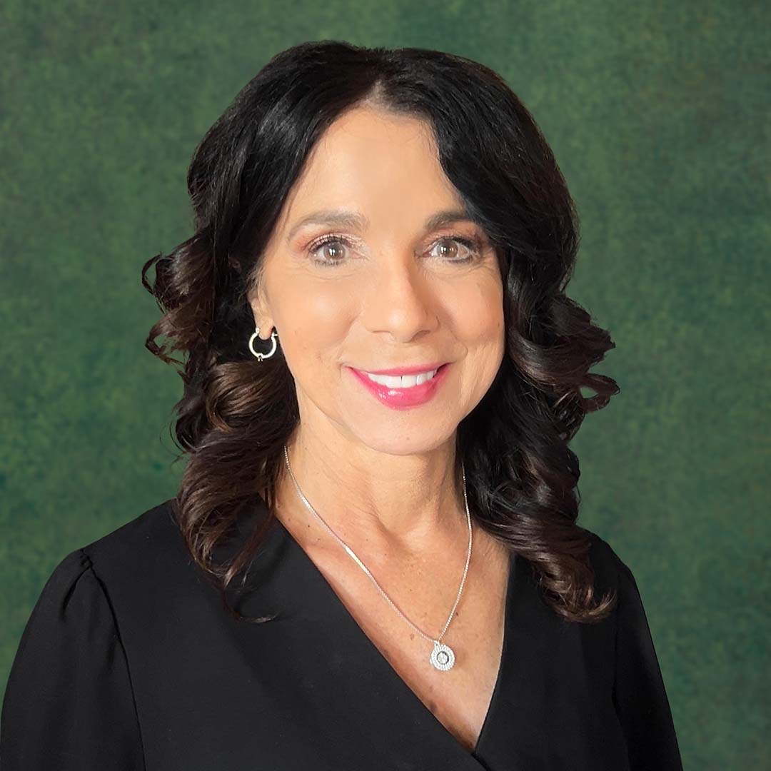 Laura Capello headshot