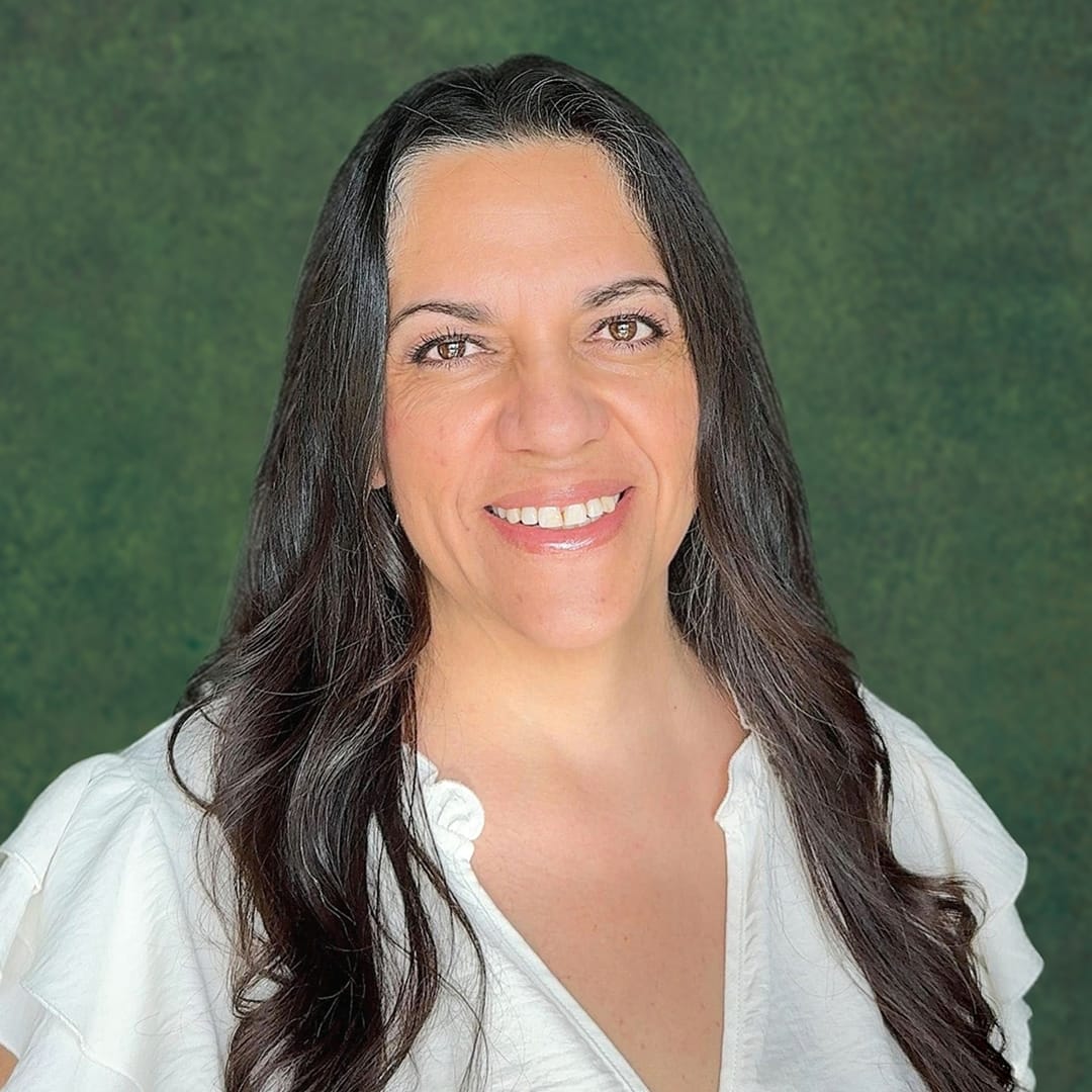 Lisa Bradley headshot